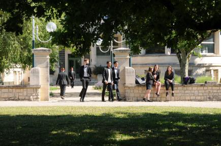 Elèves du Lycée l'Amandier